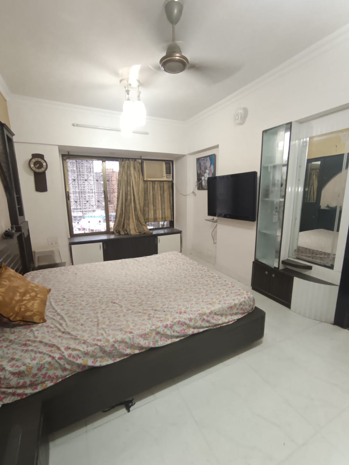 3 BHK Apartment For Rent in Windsor Tower Andheri West Mumbai  7384421