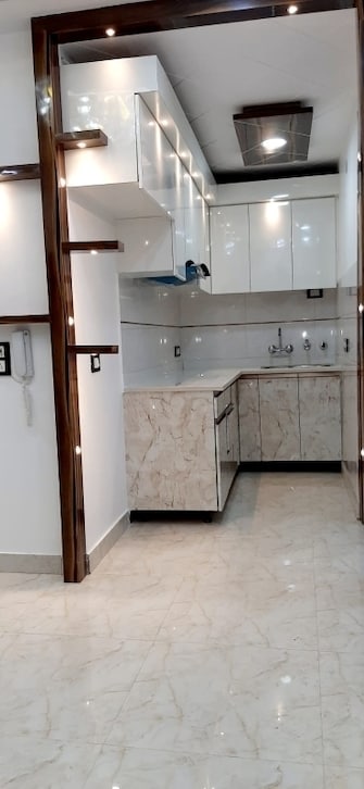 1 BHK Builder Floor For Resale in Chanakya Place Delhi  7384519