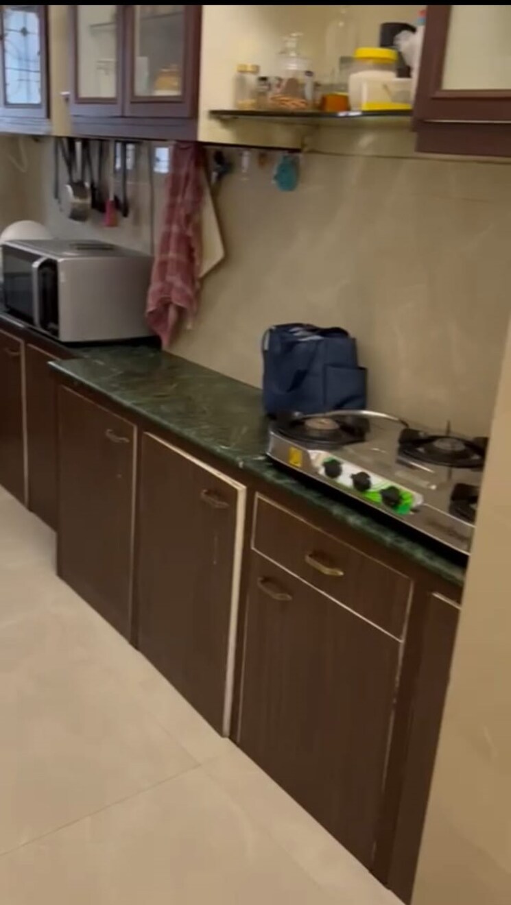 Kitchen, kuvar-house 2 Bedroom 800 Sq.Ft. Apartment In Colaba Mumbai 7384683