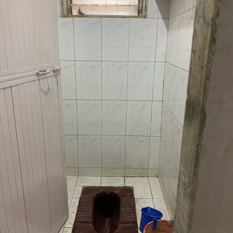 Bathroom, rajesh-nagar-chs 1 Bedroom 430 Sq.Ft. Apartment In Mahavir Nagar Mumbai 7384751