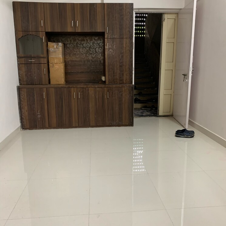 Bathroom, rajesh-nagar-chs 1 Bedroom 430 Sq.Ft. Apartment In Mahavir Nagar Mumbai 7384751