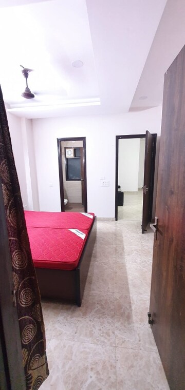 Bedroom in 2 BHK Builder Floor at Ireo The Corridors, Sector 67a – for Sale