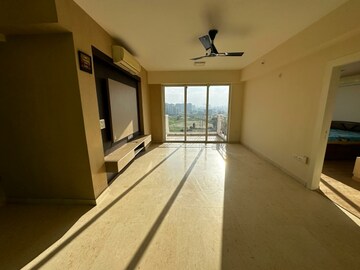 Room in 3 BHK Apartment at DLF Regal Gardens, Sector 90 – for Sale