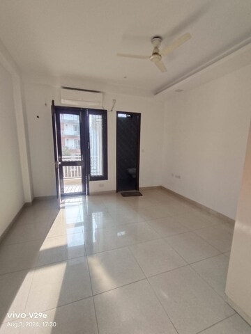 3 BHK Apartment For Sale in Emaar The Palm Drive-Palm Studios, Sector 66
