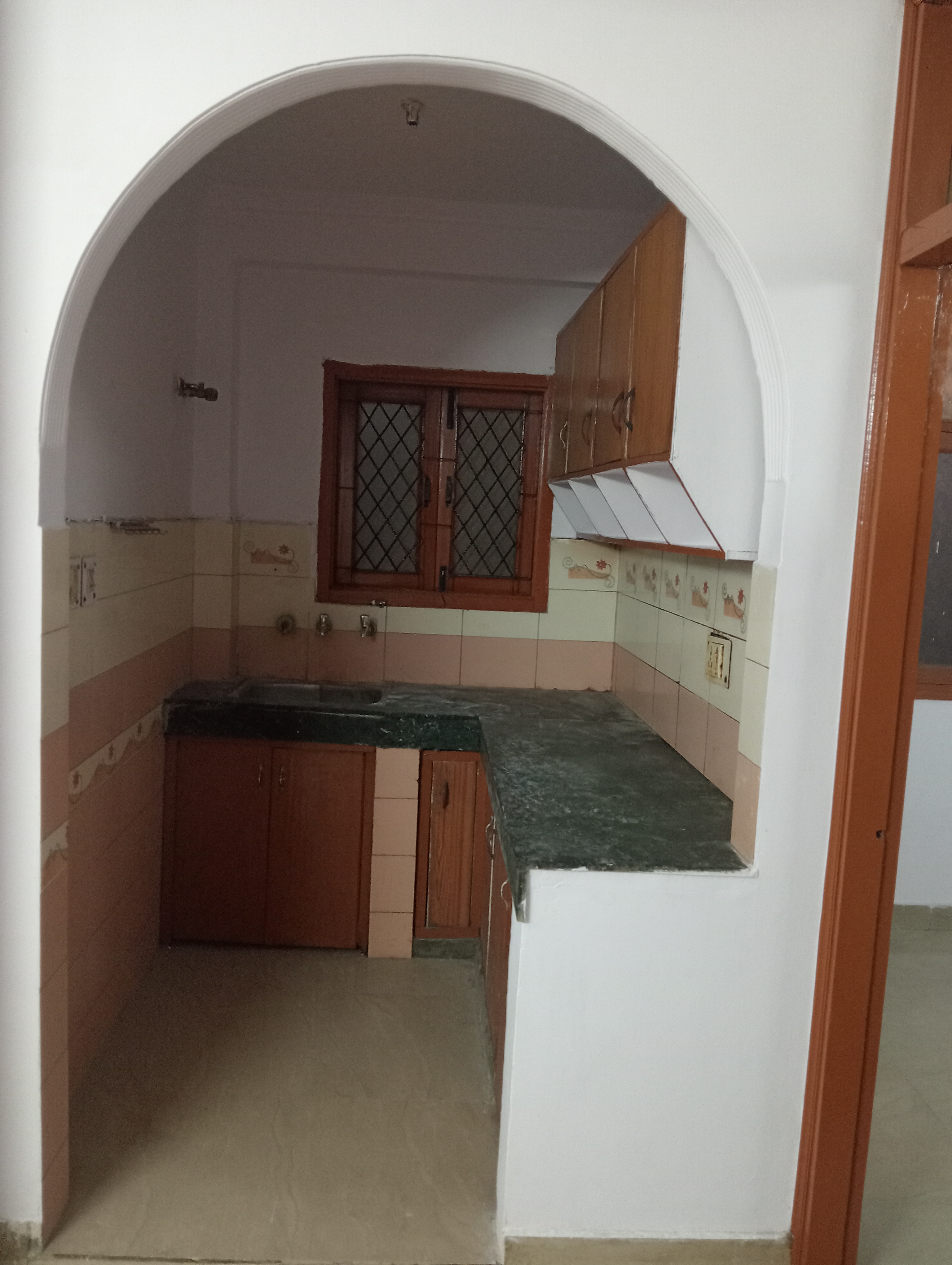 2 BHK Builder Floor For Rent in RWA Awasiya Govindpuri Govindpuri Delhi  7385296