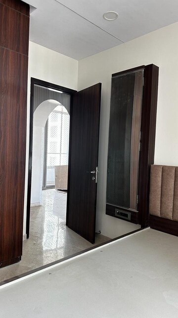 Building Lobby in 3 BHK Apartment at Piramal Vaikunth Vairat, Balkum Pada – for Sale
