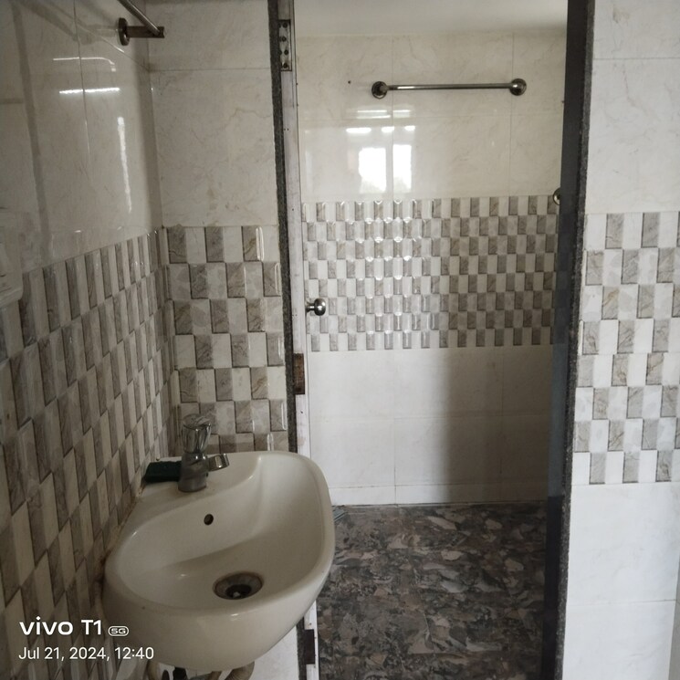 Bathroom, mahalaxmi-industrial-estate-vasai-east 2 Bedroom 800 Sq.Ft. Apartment In Vasai East Palghar 7385549