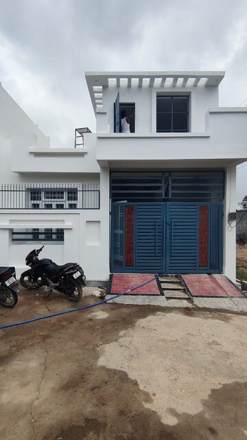 2 BHK Villa For Sale in Iim Road
