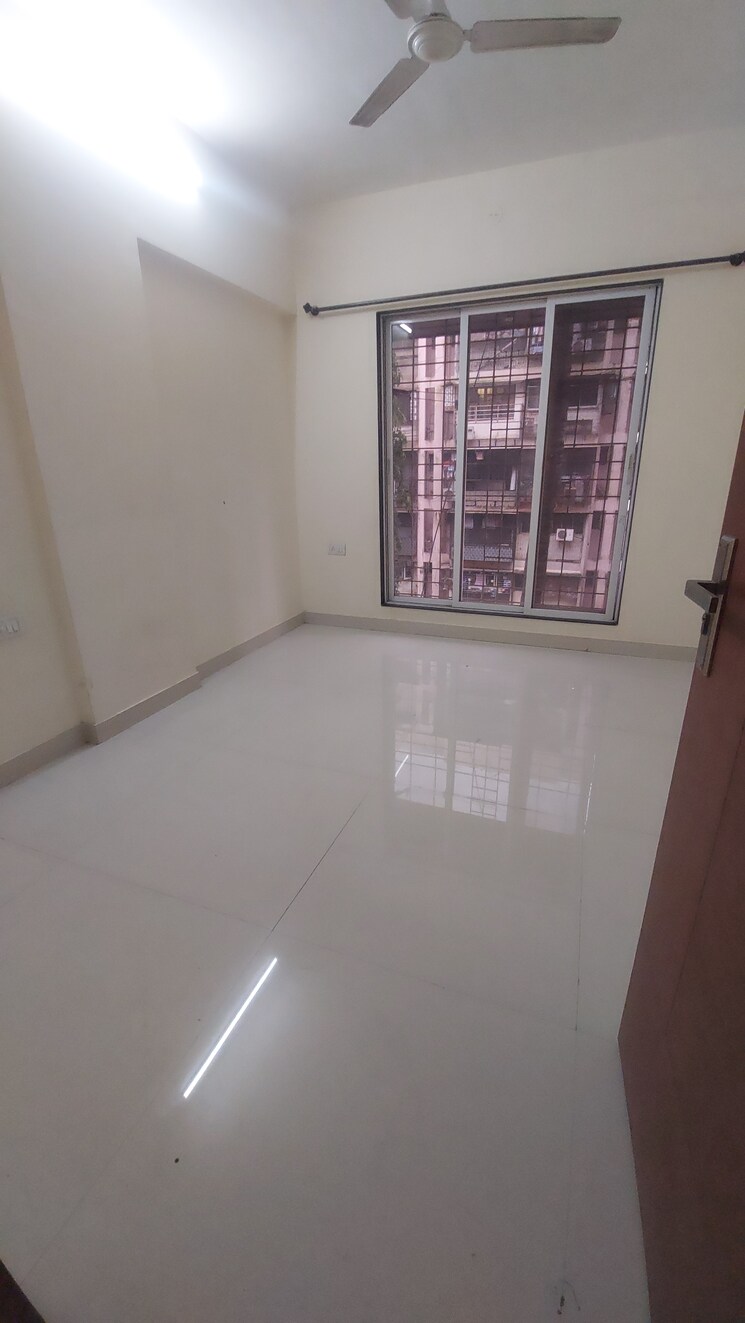 Room, modispaces-oyster 2 Bedroom 600 Sq.Ft. Apartment In Malad West Mumbai 7385705