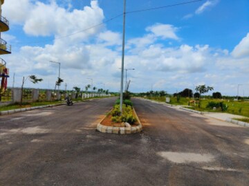  Plot – Garden View at Mahatma Gandhi Inner Ring Road - for Sale