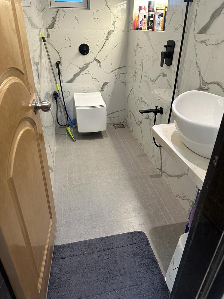 Attached Bathroom, shree-niwas-apartment-shivaji-park 2 Bedroom 800 Sq.Ft. Apartment In Dadar West Mumbai 7385990