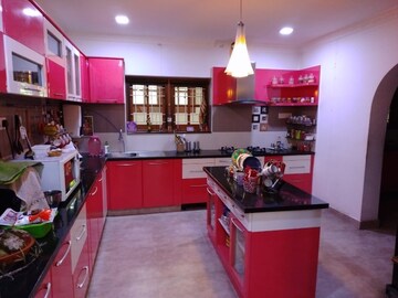 Kitchen in 5 BHK Apartment at Transcon Flora Heights, Andheri West – for Sale