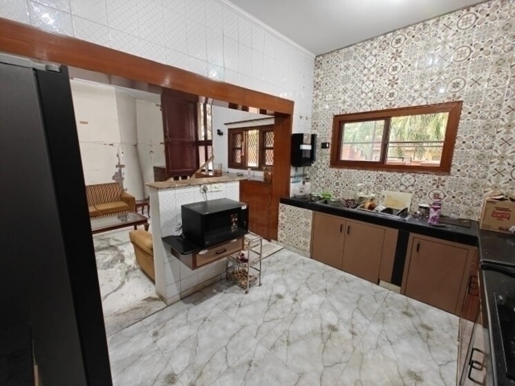 Bedroom, sector 52 6 Bedroom 198 Sq.Mt. Villa In Sector 52 Noida 7386418