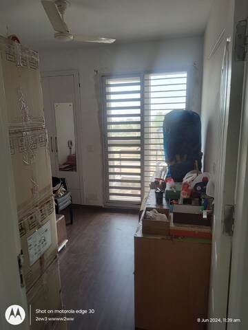 Bathroom in 4 BHK Builder Floor at BPTP Parkland Pride, Sector 77 – for Sale