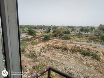 Master Bedroom in 4 BHK Builder Floor at BPTP Parkland Pride, Sector 77 – for Sale