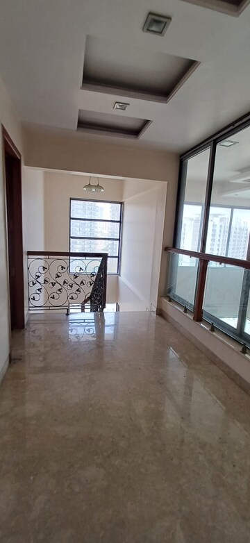 Room in 3 BHK Apartment at Nirlac Solitaire Tower, Manpada – for Sale