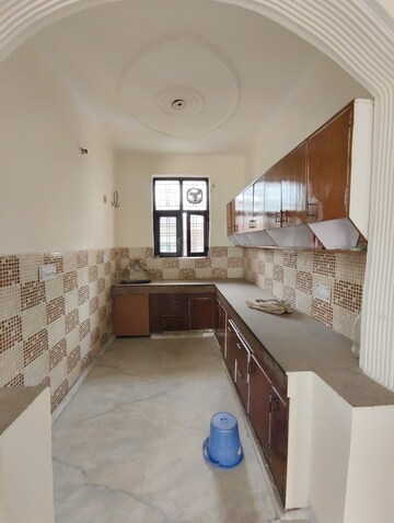 Kitchen in 3 BHK Builder Floor at Spring Field, Sector 31 – for Sale