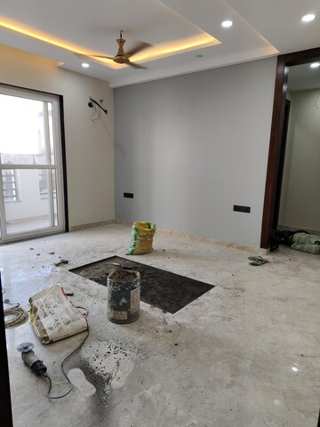 Living Room in 4 BHK Builder Floor at Sector 31 – for Sale