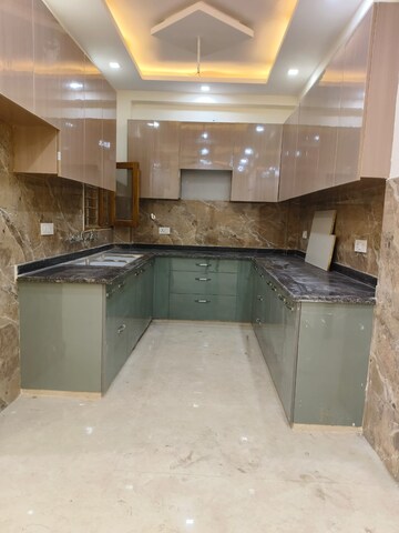 Kitchen in 3 BHK Builder Floor at Sector 28 – for Sale