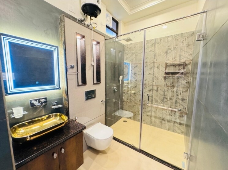 Attached Bathroom, chitrakoot 5 Bedroom 266 Sq.Yd. Villa In Chitrakoot Jaipur 7387308