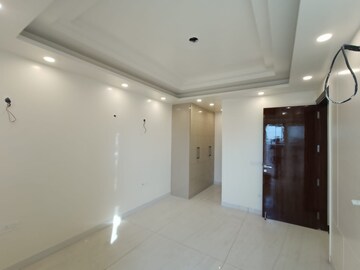 Room in 3 BHK Apartment at M3M Antalya Hills, Sector 79 – for Sale