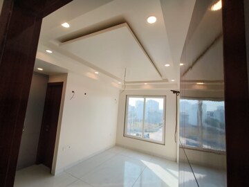 Room in 3 BHK Apartment at M3M Antalya Hills, Sector 79 – for Sale