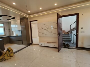 Room in 3 BHK Apartment at M3M Antalya Hills, Sector 79 – for Sale