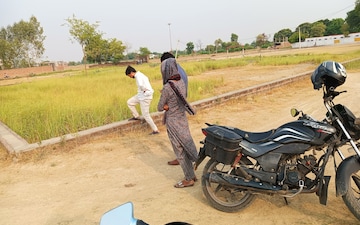 Plot For Sale in Babatpur