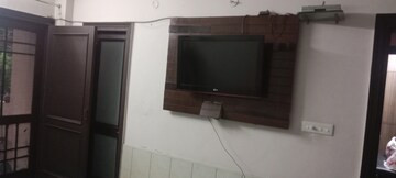 Room in 3 BHK Apartment at Sector 20 – for Sale
