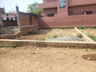 Plot For Resale in Paharia Varanasi  7387738