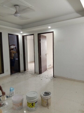 Room in 2 BHK Builder Floor at Palm Residency Chhatarpur, Chattarpur – for Sale