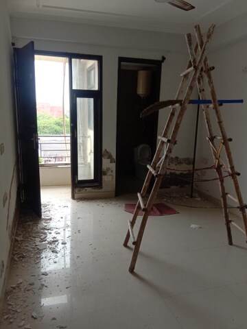 Staircase in 2 BHK Builder Floor at Palm Residency Chhatarpur, Chattarpur – for Sale