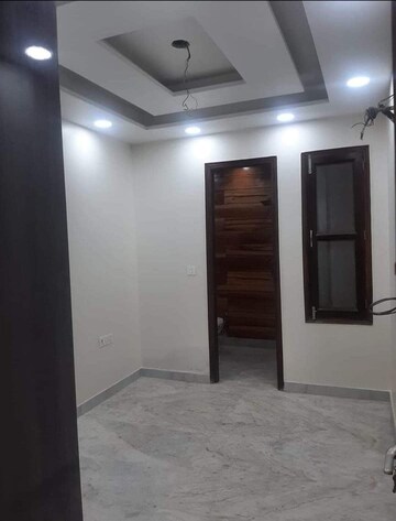 Room in 2 BHK Builder Floor at Burari – for Sale