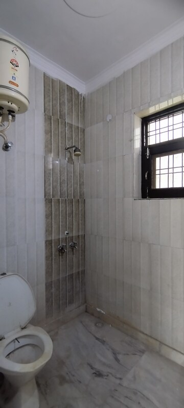 Bathroom in 3 BHK Builder Floor at Green Fields Colony – for Sale