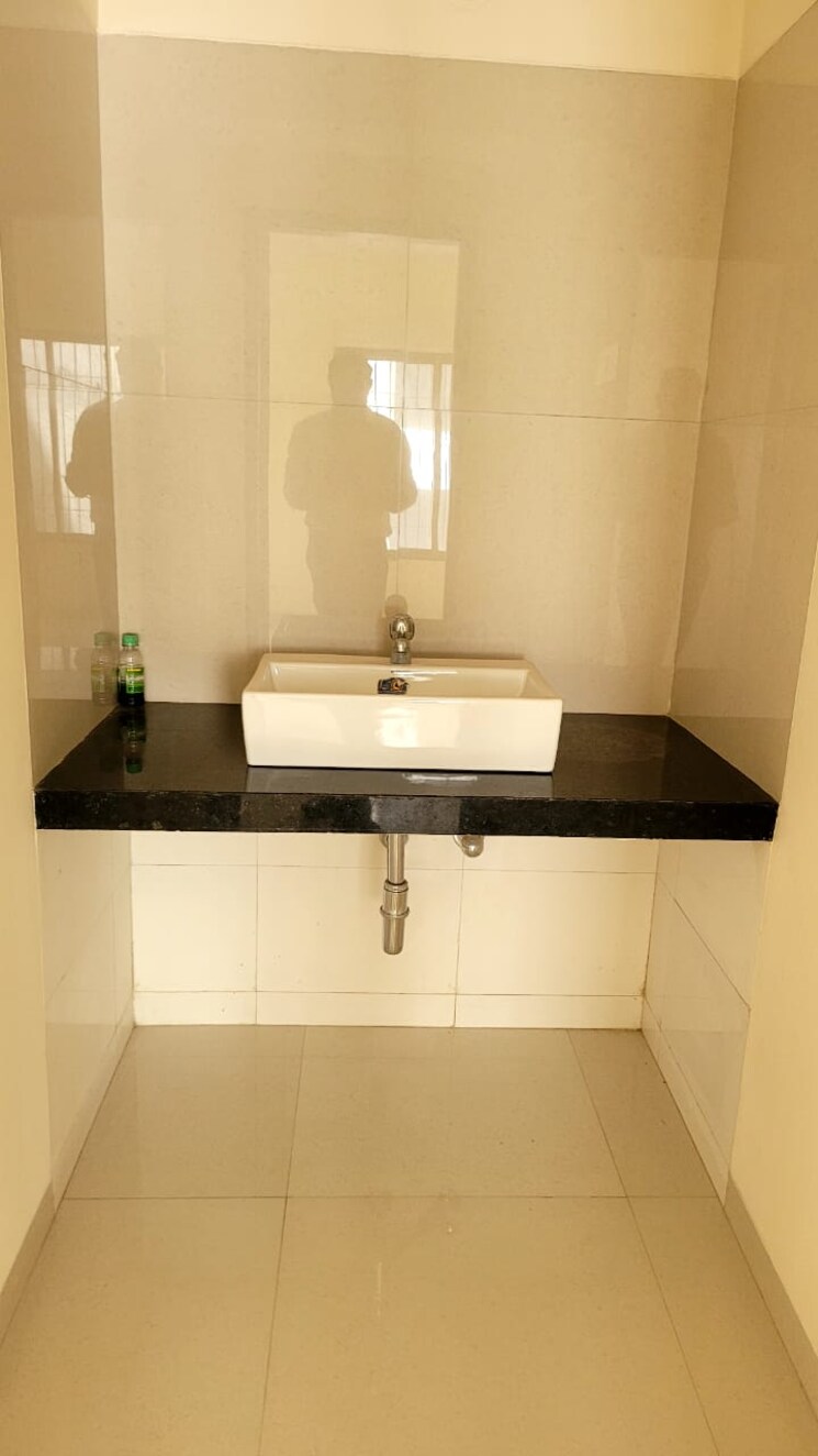 Bathroom, asmi-garden 2 Bedroom 787 Sq.Ft. Apartment In Chembur Mumbai 7388374
