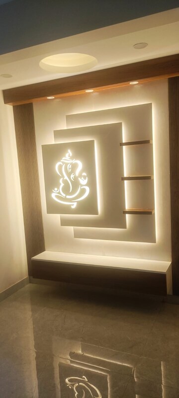 Room in 3 BHK Builder Floor at Palam Vihar – for Sale