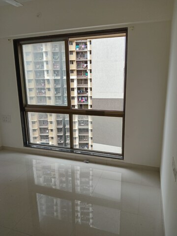 Room in 1 BHK Apartment at Chandak Nishchay, Borivali East – for Sale