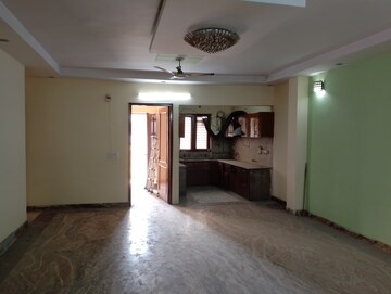 4 BHK Builder Floor For Sale in Sainik Colony