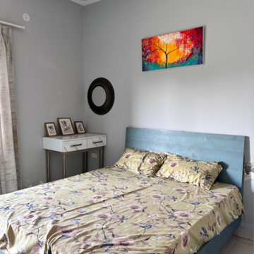 Bedroom in 3 BHK Apartment at Sector 75 – for Sale