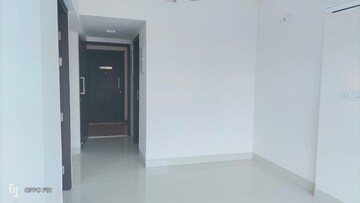 Room in 1 BHK Apartment at Lodha Casa Viva, Majiwada – for Sale