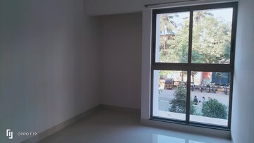 Room in 1 BHK Apartment at Lodha Casa Viva, Majiwada – for Sale