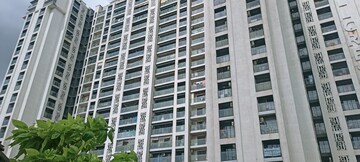 3 BHK Apartment – Exterior View View at Oberoi Realty Splendor, Jogeshwari East - for Sale