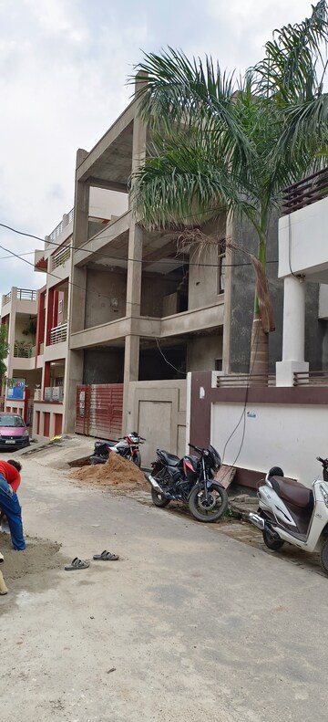  Plot – Exterior View View at Gomti Nagar - for Sale
