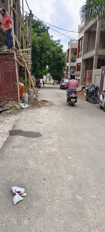  Plot – Exterior View View at Gomti Nagar - for Sale