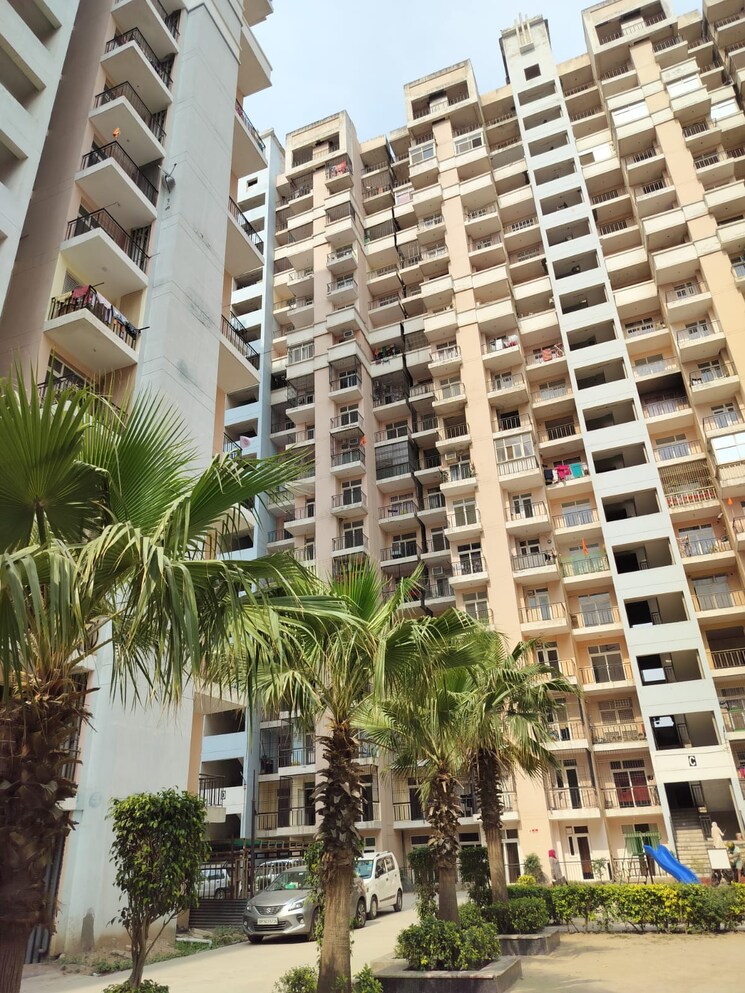 Exterior View, ace-platinum 2 Bedroom 1050 Sq.Ft. Apartment In Zeta I Greater Noida Greater Noida 7389955