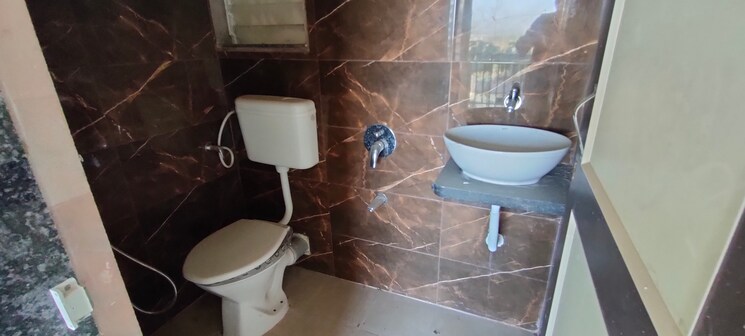 Bathroom, sadguru-nakshtra 1 Bedroom 366 Sq.Ft. Apartment In Titwala Thane 7390045