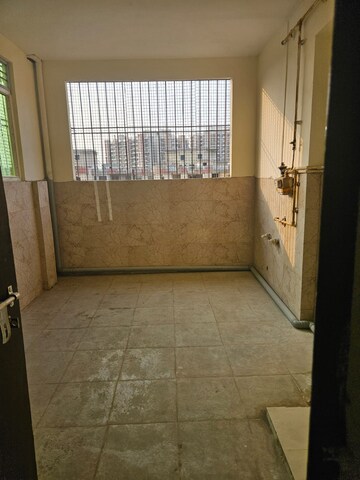 Room in 4 BHK Apartment at Sublime Spring Elmas, Sector 12 Greater Noida – for Sale