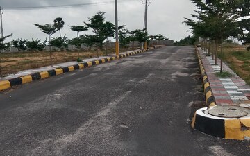 Plot For Sale in Marredpally
