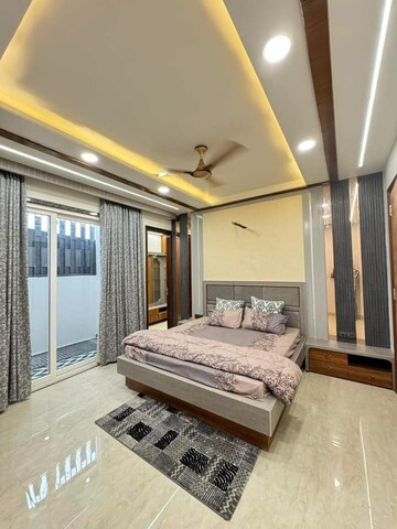 Bedroom in 4 BHK Independent House at Jagdamba Nagar – for Sale