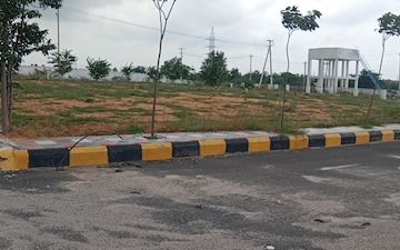 Plot For Sale in Tirumalagiri